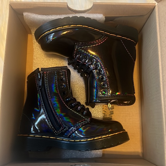 NIB New Dr Martens 1460 T Black Lightshow, 7 - Picture 10 of 10